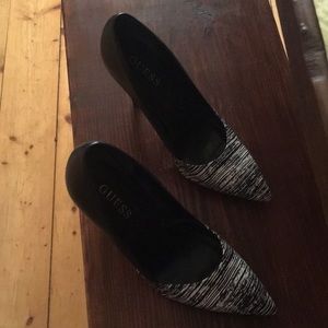 GUESS pumps, zebra print. Size 7!